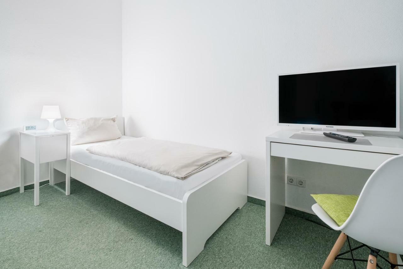 Hotel Hopener Wald ,Self Check In Löhne Eksteriør bilde